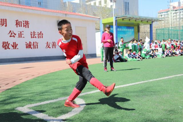 五名伊朗女足队员逃离球队 特朗普发声