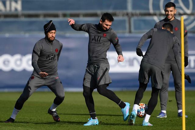 亚历山大39分东欧仅33分 雷霆淘汰独行侠进4强