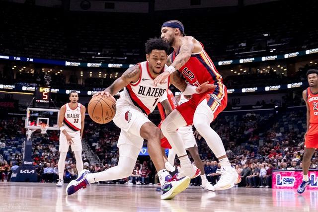 哈登里程碑快船克爵士止连败 活塞送奇才8连败