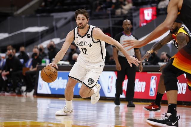 李凯尔今天将回深圳老家祭祖 出征前最后仪式