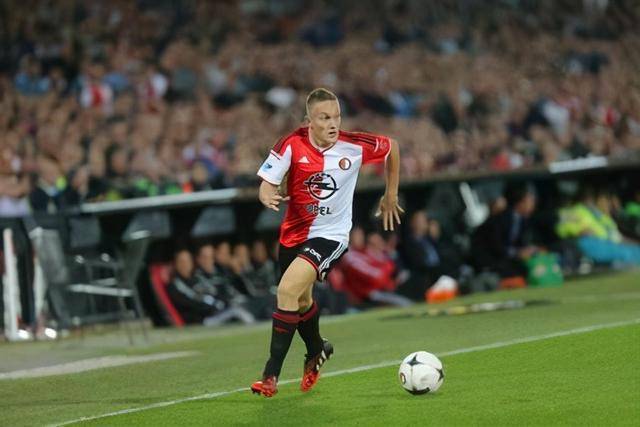 莱利绝杀江苏获首胜 高诗岩6分山东开季三连败